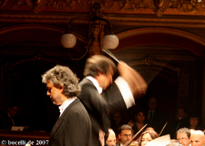 Catania, Teatro Bellini, 4.Mai 2007, photo  www.bocelli.de