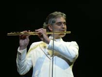 Madison Square Garden New York, 7.12.07, thanks to Big Fan Sue!