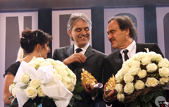 Unesco Charity Gala, Dsseldorf, 30.10.10, rechts Oliver Stone, Foto F. Hochscheid